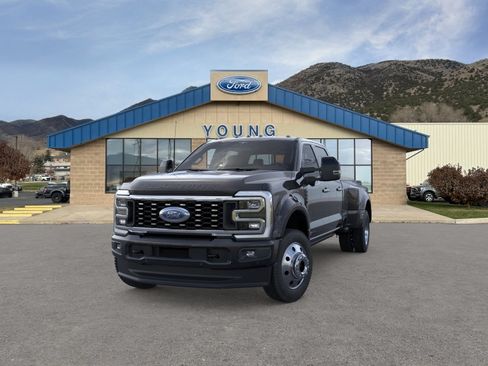 New 2026 Ford F450 Platinum w/ FX4 Off-Road Package AWD/4WD image 2