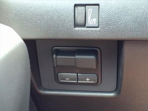 New 2026 Chevrolet Colorado Trail Boss AWD/4WD image 16