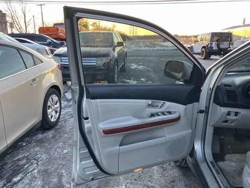 Used 2004 Lexus RX 330 AWD image 16