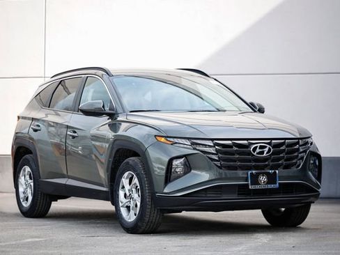 Used 2023 Hyundai Tucson SEL image 1