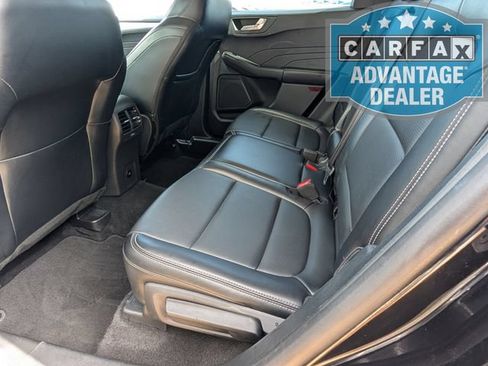 Used 2025 Ford Escape Platinum AWD/4WD image 20