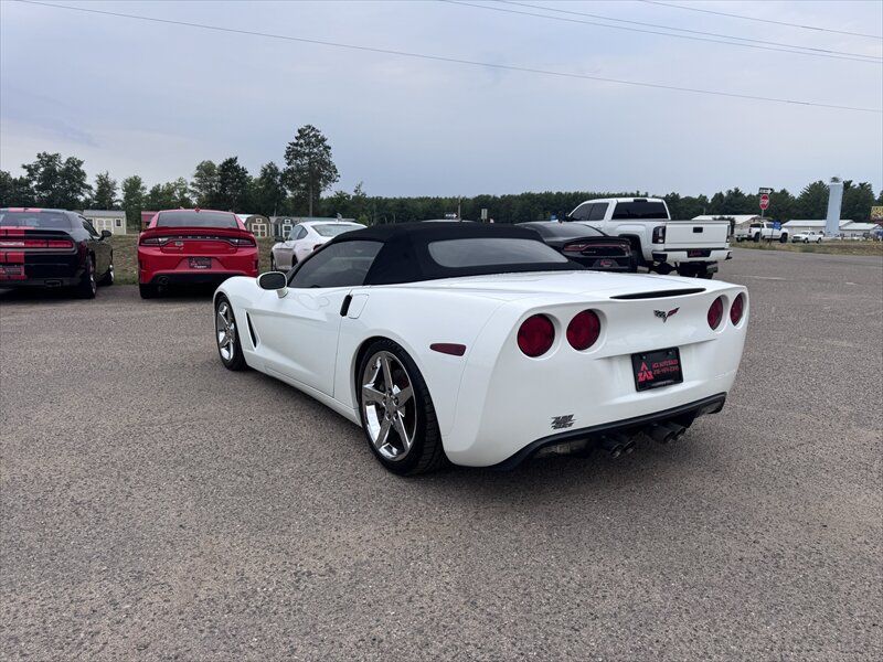Used 2007 Chevrolet Corvette Convertible w/ Preferred Equipment Group RWD image 4