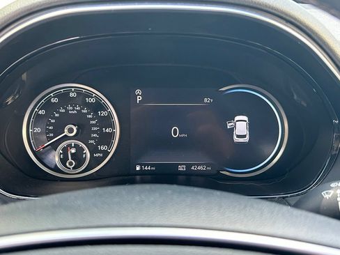 Used 2022 Genesis GV70 2.5T AWD/4WD image 20