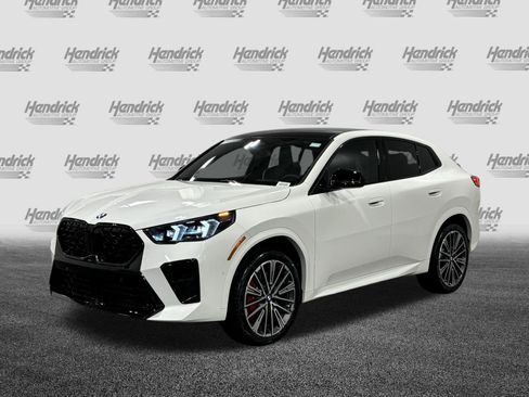 New 2026 BMW X2 xDrive28i w/ Technology Package AWD/4WD image 3