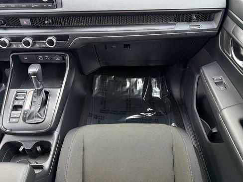 Certified 2024 Honda CR-V EX image 29