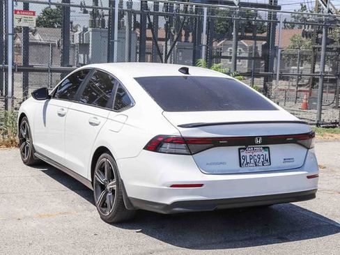 Used 2024 Honda Accord Sport image 12