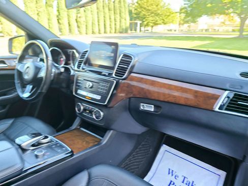 Used 2019 Mercedes-Benz GLS 450 4MATIC w/ Premium 1 Package image 31