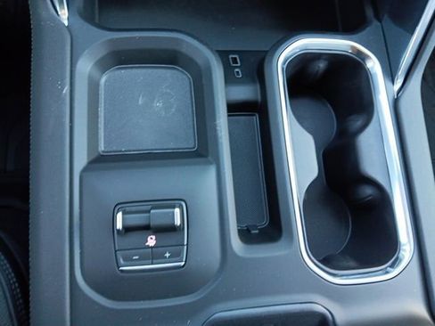 New 2026 GMC Sierra 2500 Denali AWD/4WD image 18