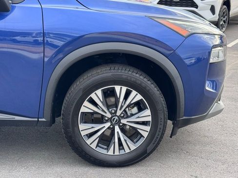 Used 2023 Nissan Rogue SV image 38