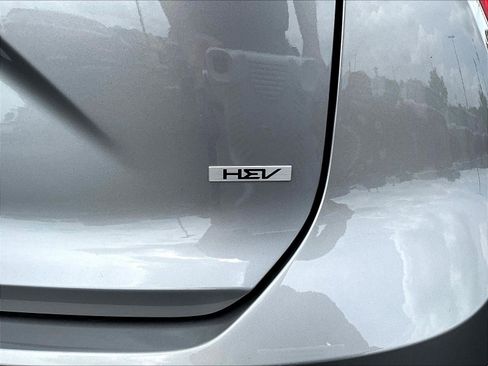 Used 2023 Kia Niro EX Touring FWD image 23