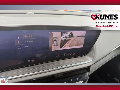 Used 2024 Buick Envision Preferred AWD/4WD image 25