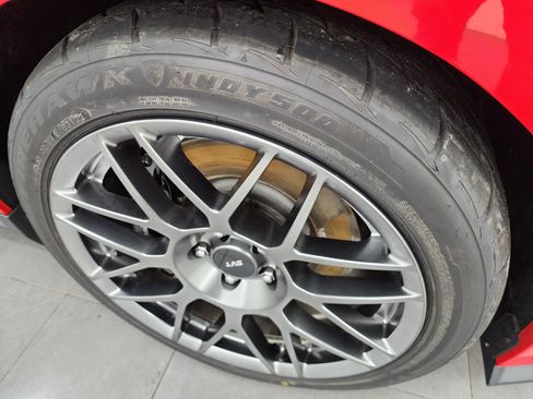 Used 2011 Ford Mustang Shelby GT500 w/ SVT Performance Pkg RWD image 3