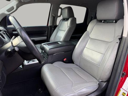 Used 2020 Toyota Tundra SR5 w/ SR5 Leather Package image 23