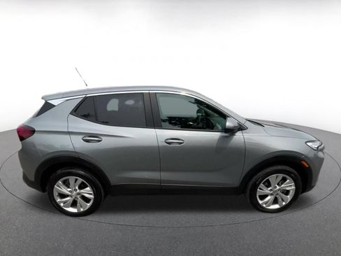 Used 2025 Buick Encore GX Preferred AWD/4WD image 16