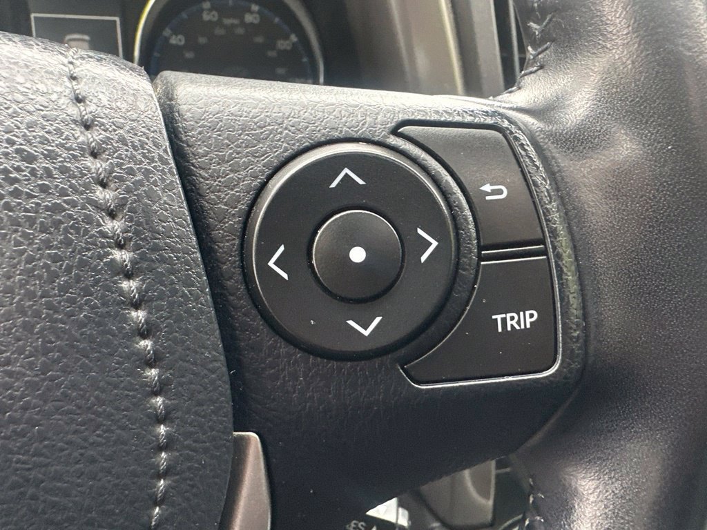 Used 2016 Toyota RAV4 XLE AWD/4WD image 20