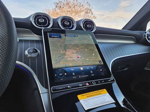 Used 2026 Mercedes-Benz GLC 300 image 30