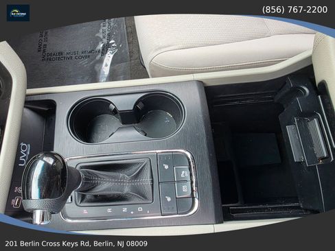 Used 2016 Kia Sedona LX w/ LX Convenience Package FWD image 27