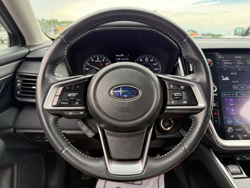 Used 2022 Subaru Outback Premium AWD/4WD image 19