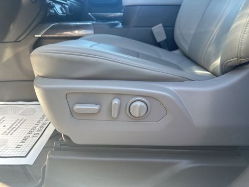 Used 2021 Chevrolet Silverado 1500 LTZ w/ Z71 Off-Road Package image 14