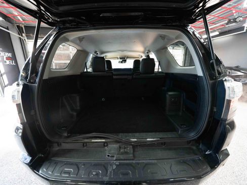 Used 2024 Toyota 4Runner SR5 Premium image 28