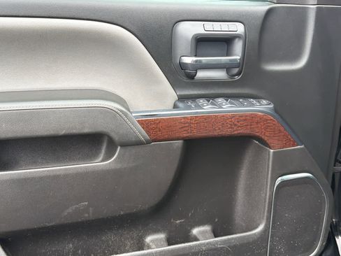 Used 2018 GMC Sierra 2500 SLT image 23