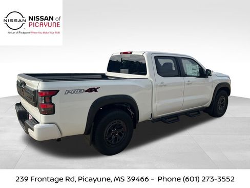 New 2026 Nissan Frontier PRO-4X w/ Pro-4x Convenience Package AWD/4WD image 6