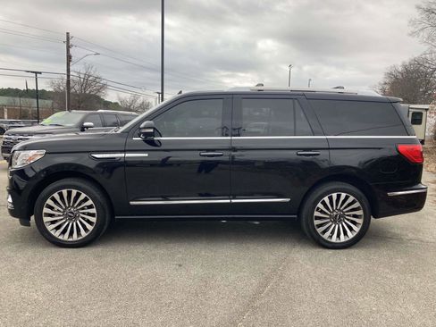 Used 2021 Lincoln Navigator Reserve w/ Luxury Package image 8