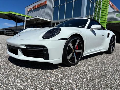 Used 2023 Porsche 911 Turbo image 15