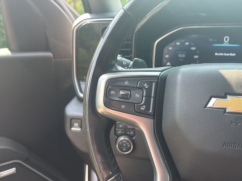 Used 2024 Chevrolet Silverado 1500 LTZ w/ Technology Package AWD/4WD image 21