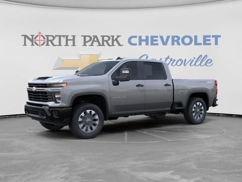 New 2026 Chevrolet Silverado 2500 Custom w/ Custom Value Package AWD/4WD image 2