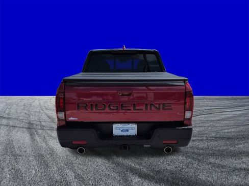 Used 2025 Honda Ridgeline Black Edition image 5