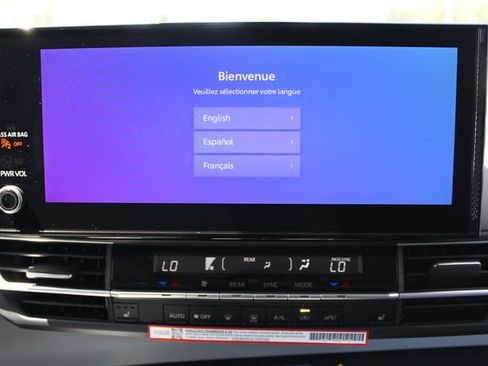 Certified 2026 Toyota Sienna XLE FWD image 16