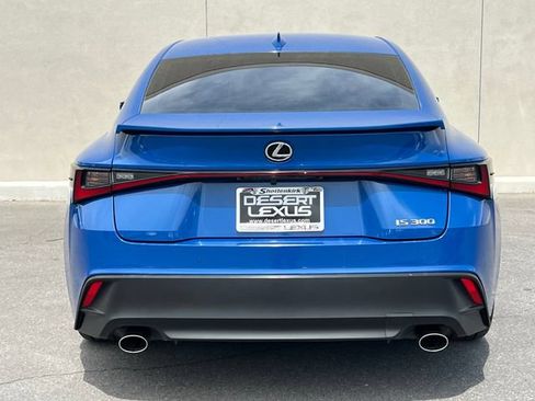 Used 2021 Lexus IS 300 w/ Comfort Package RWD image 8