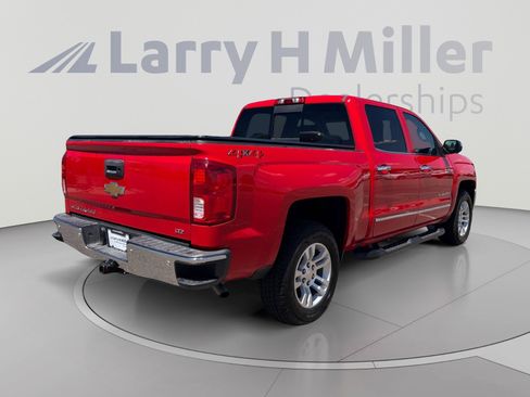 Used 2018 Chevrolet Silverado 1500 LTZ w/ LTZ Plus Package AWD/4WD image 6