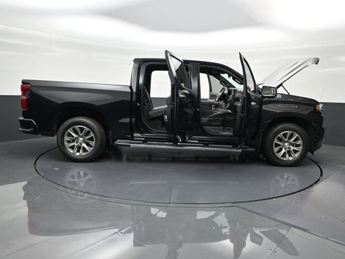 Used 2021 Chevrolet Silverado 1500 High Country image 32