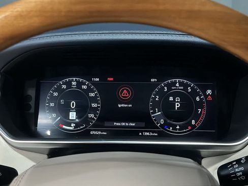 Used 2019 Land Rover Range Rover Supercharged AWD/4WD image 14