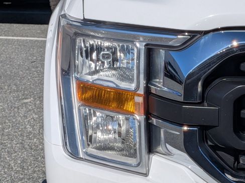 Used 2022 Ford F150 XLT image 9