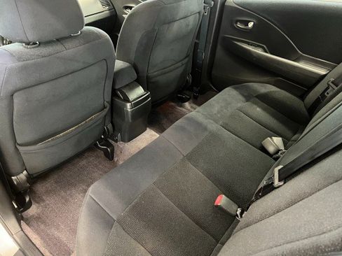 Used 2003 Nissan Altima 3.5 SE FWD image 27