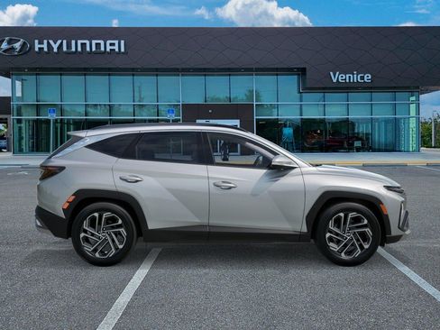 New 2026 Hyundai Tucson Limited AWD/4WD image 7