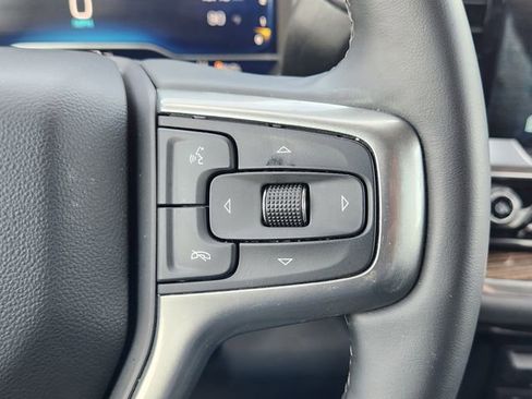 Used 2025 Chevrolet Silverado 1500 LT image 31