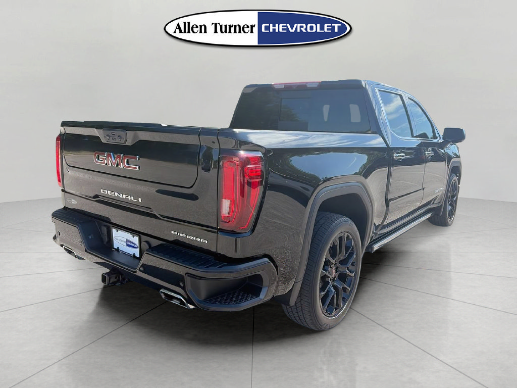 Used 2023 GMC Sierra 1500 Denali AWD/4WD image 4