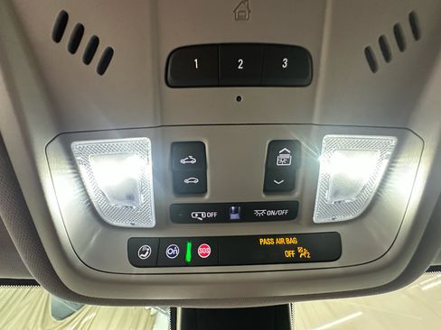 Used 2024 Chevrolet Blazer LT w/ Redline Edition FWD image 33