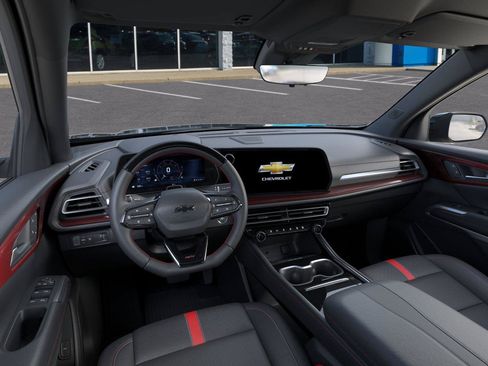 New 2026 Chevrolet Traverse RS w/ LPO, Floor Liner Package FWD image 15