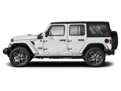 Used 2024 Jeep Wrangler Unlimited Sahara w/ Safety Group AWD/4WD image 2