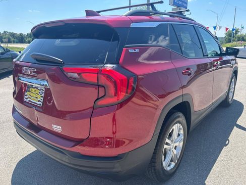 Used 2020 GMC Terrain SLE w/ Driver Convenience Package FWD image 5