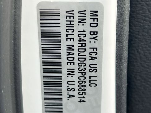 Used 2023 Dodge Durango GT image 34