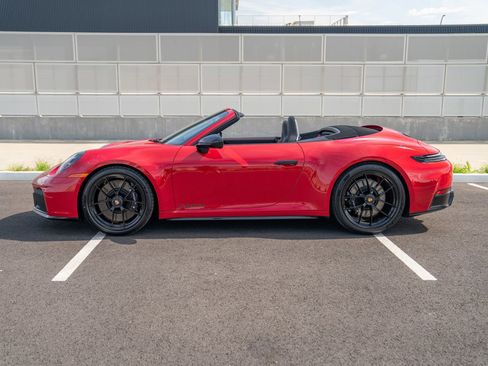 New 2026 Porsche 911 Carrera GTS RWD image 2