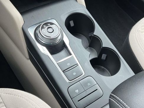 Certified 2022 Ford Escape SE w/ Convenience Package image 26