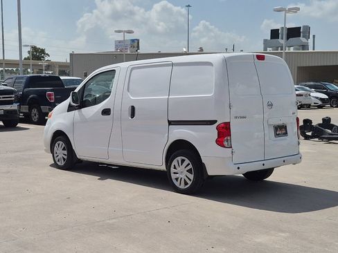 Used 2021 Nissan NV200 SV FWD image 4
