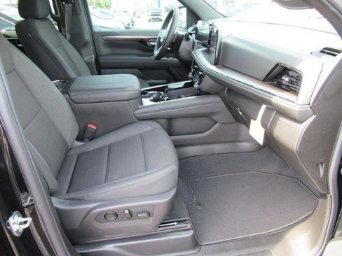 New 2026 Chevrolet Tahoe LS AWD/4WD image 10